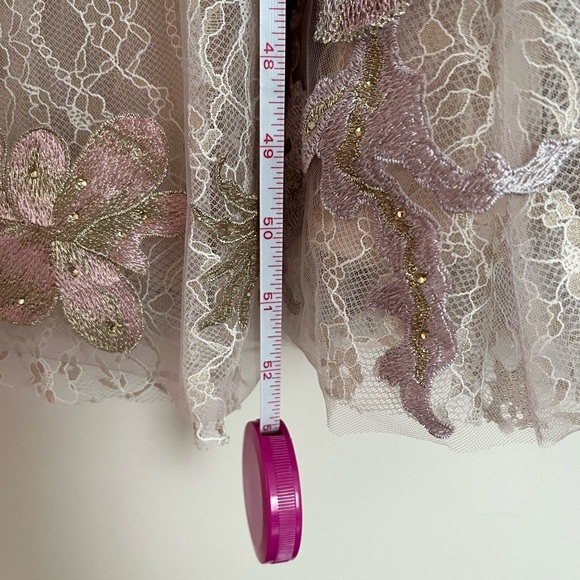 Mac Duggar Embellished High Neck Long Sleeve Dress in Nude 11329 Size 10 - Picture 8 of 11